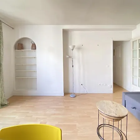 Lovely Flat Close To Trendy Canal St Martin